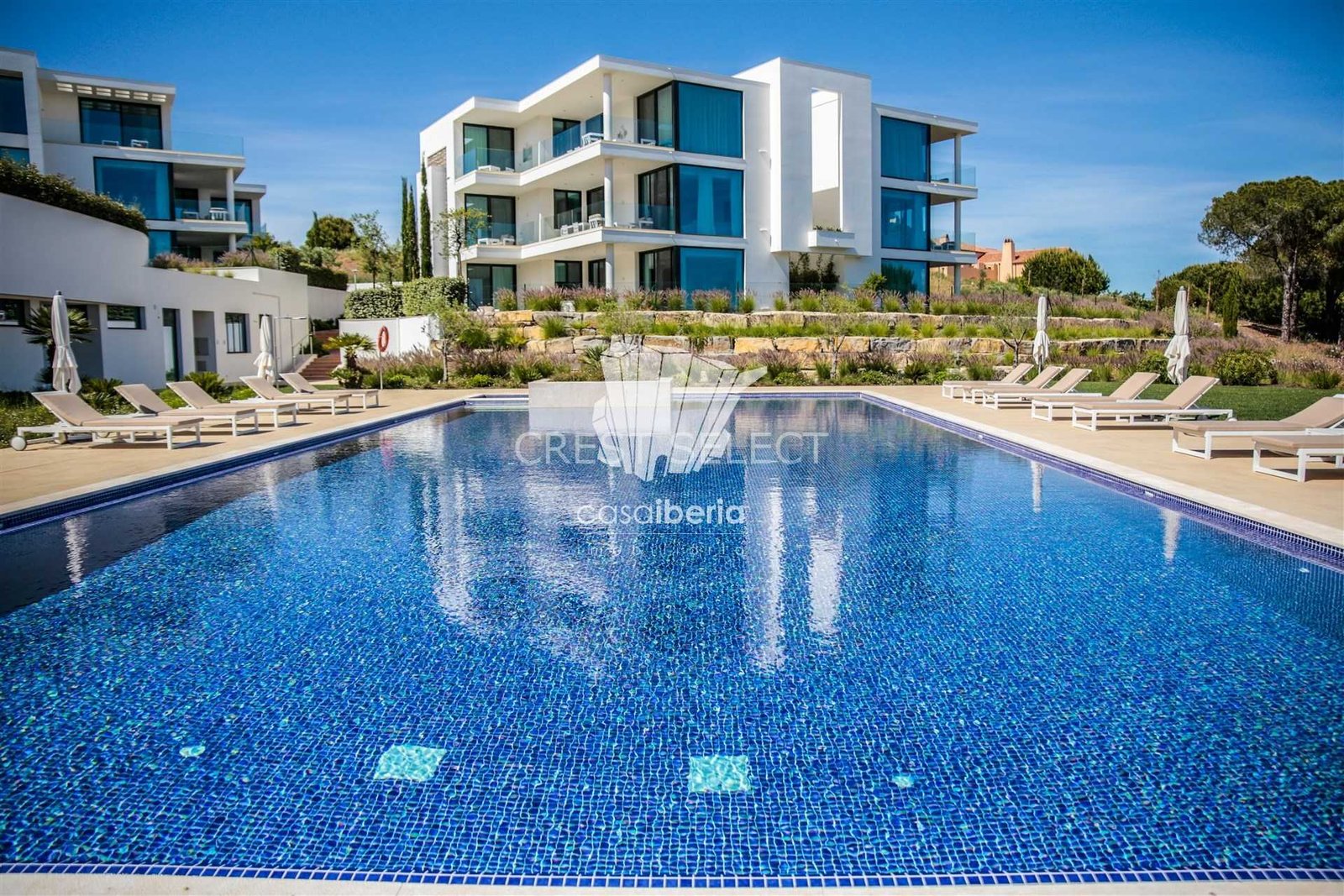 Sleek Family Residence Apartment in Faro  with 3 bedrooms