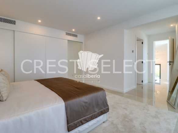 Elegant Family Dwelling House in Faro  with 4 bedrooms