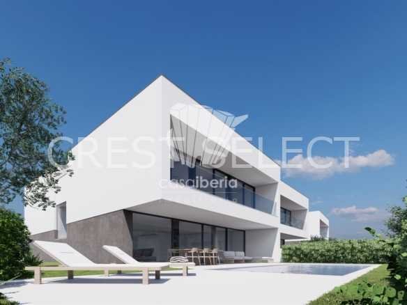 Luxe Family Retreat Semi-Detached House in Faro  with 4 bedrooms