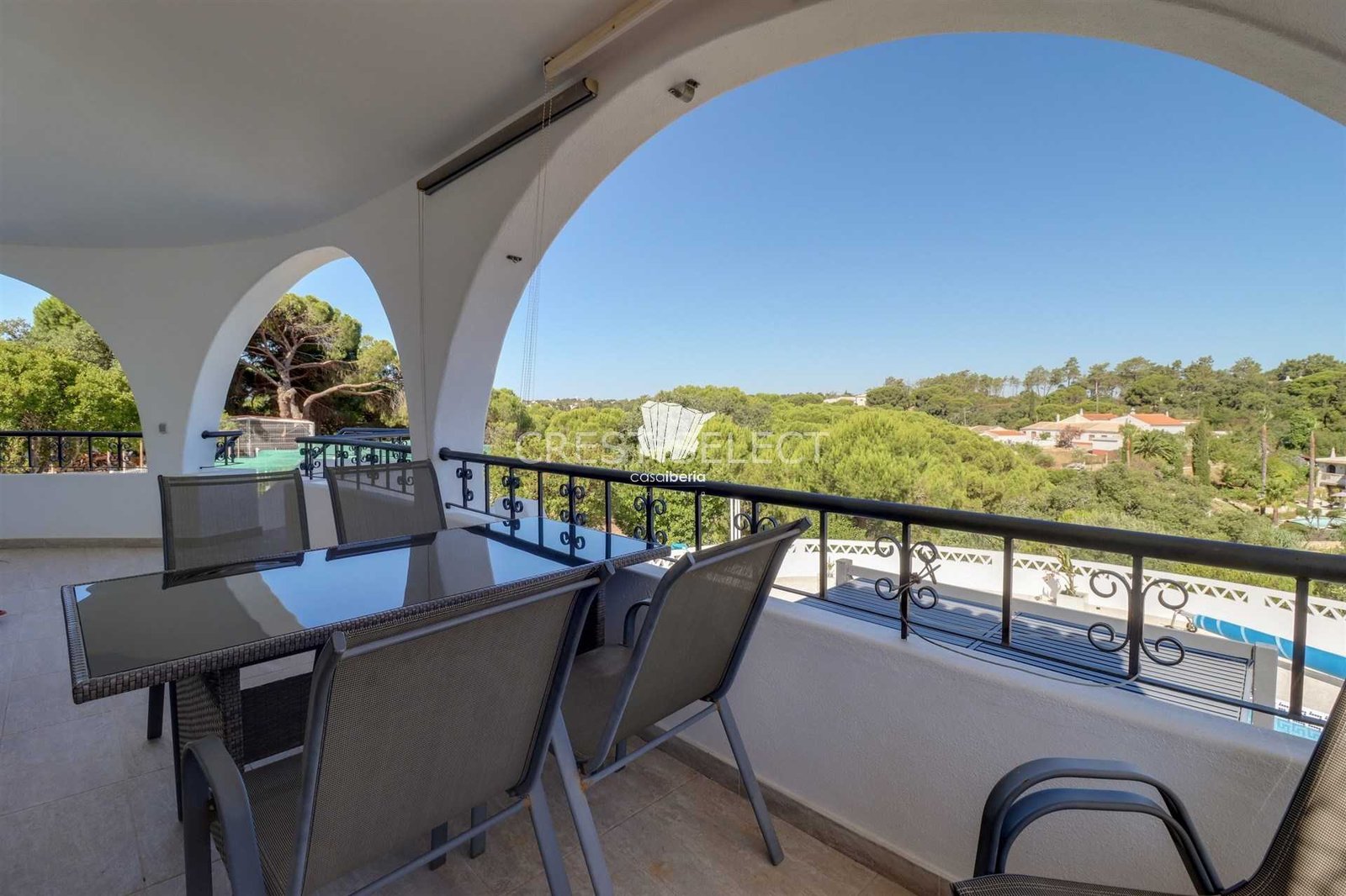 Convenient Family Dwelling House in Faro  with 3 bedrooms
