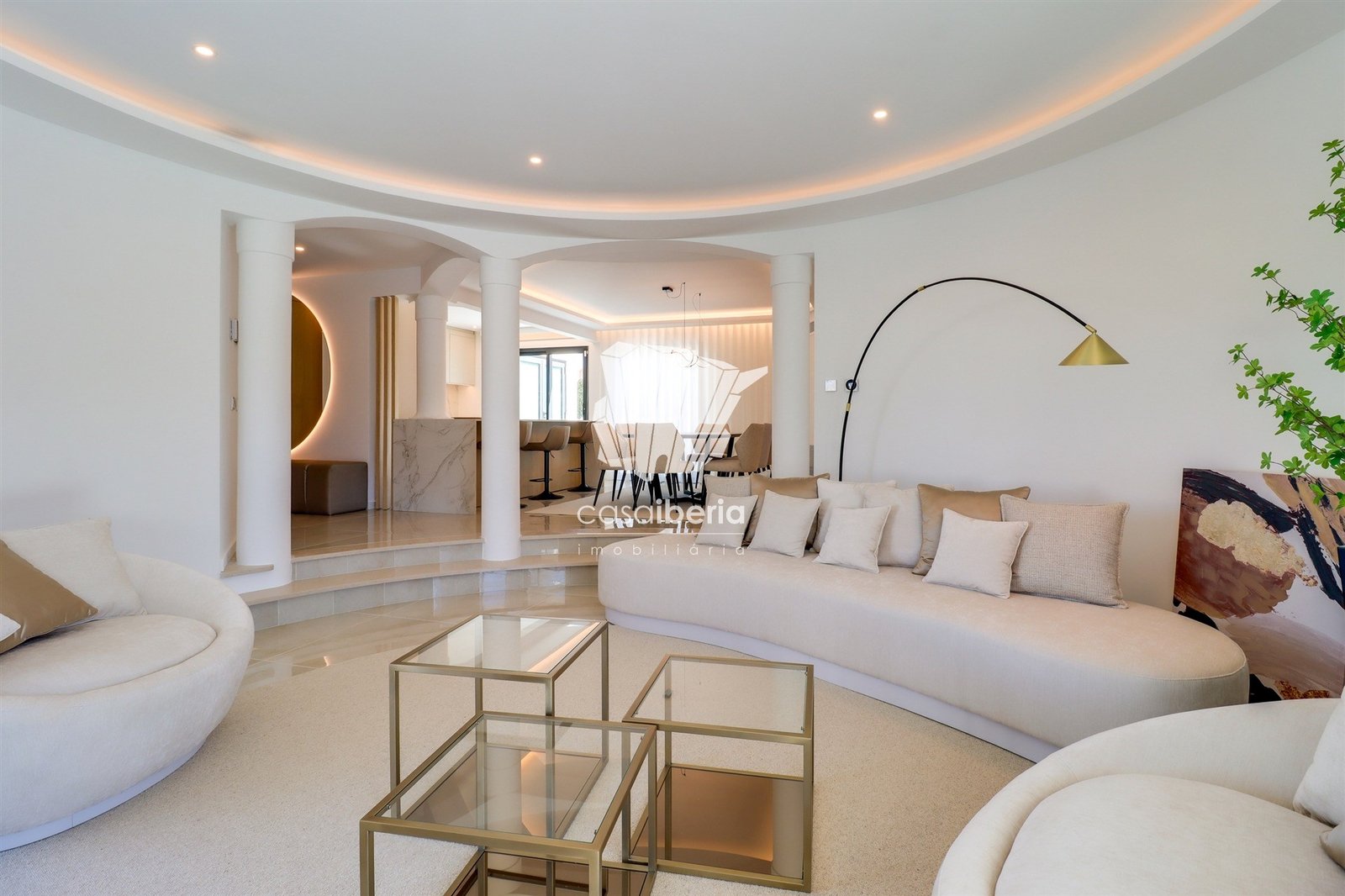 Elegant Family Dwelling House in Faro  with 4 bedrooms