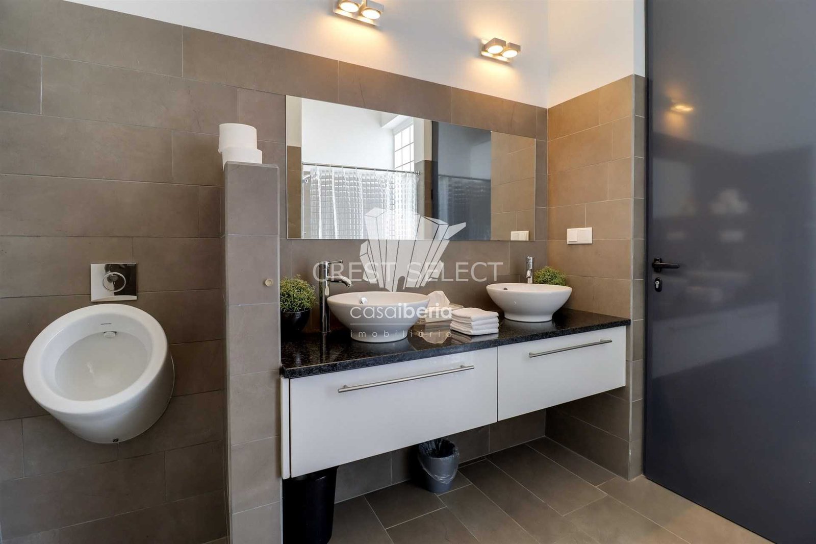 6a019fd44907 Spacious Family Haven House in Faro with 4 bedrooms