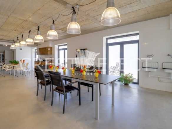 Spacious Family Haven House in Faro  with 4 bedrooms