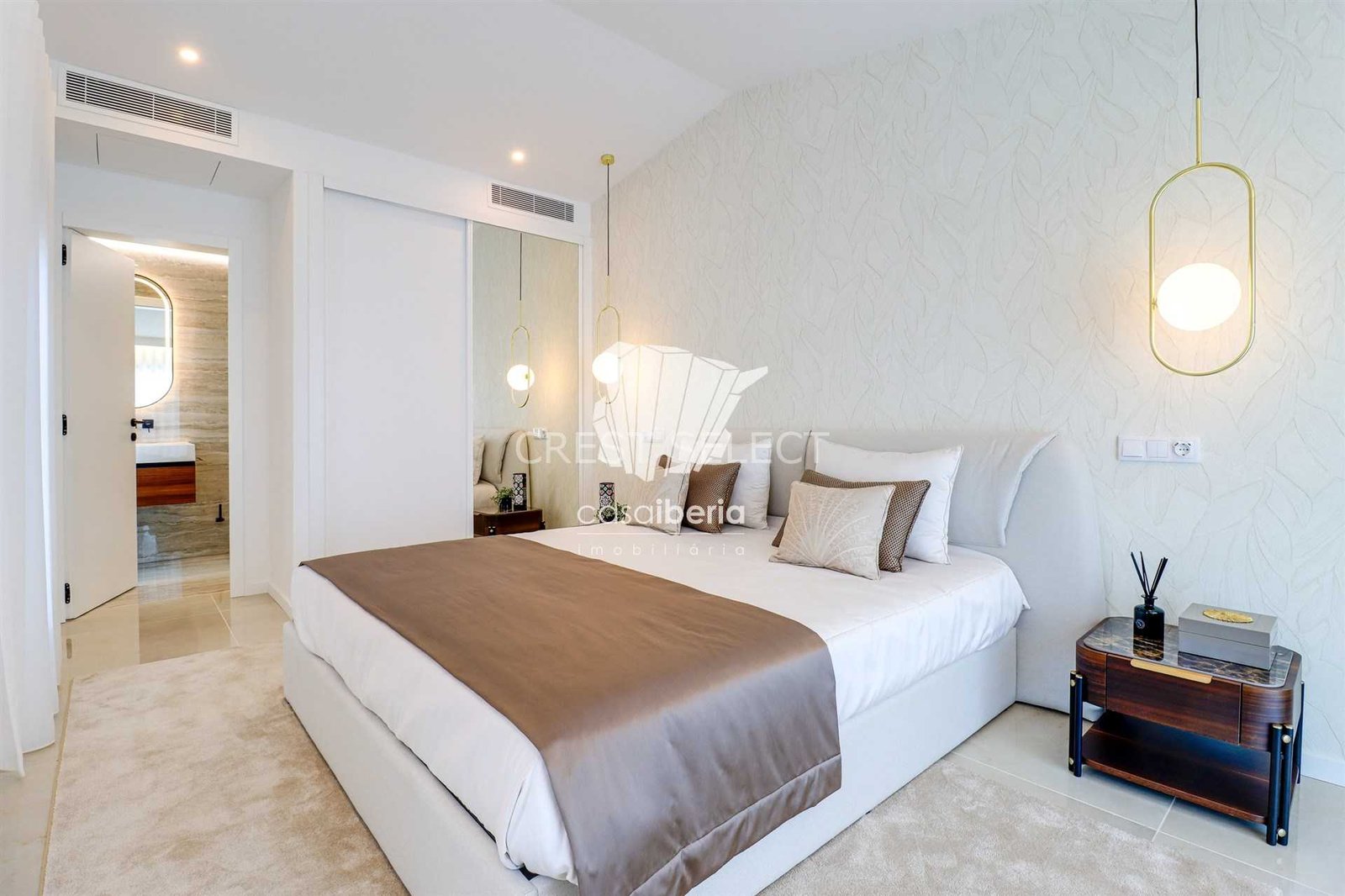 Elegant Family Dwelling House in Faro  with 4 bedrooms