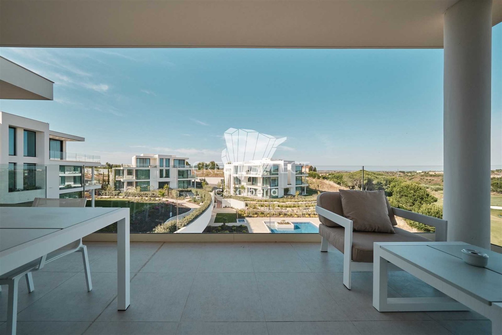Sleek Family Residence Apartment in Faro  with 3 bedrooms