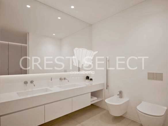 Luxe Family Retreat Semi-Detached House in Faro  with 4 bedrooms