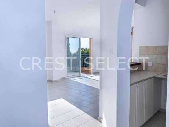 Cosy Retreat Apartments / Penthouses in Peyia with 2 bedrooms