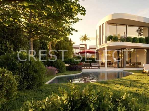 Luxe Family Retreat Villas / Houses in Chloraka with 6 bedrooms