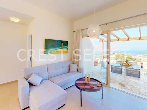 Cozy Family Haven Villas / Houses in Crete with 3 bedrooms