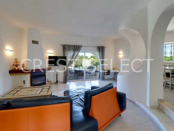 Convenient Family Dwelling House in Faro  with 3 bedrooms