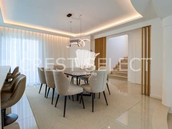 Elegant Family Dwelling House in Faro  with 4 bedrooms