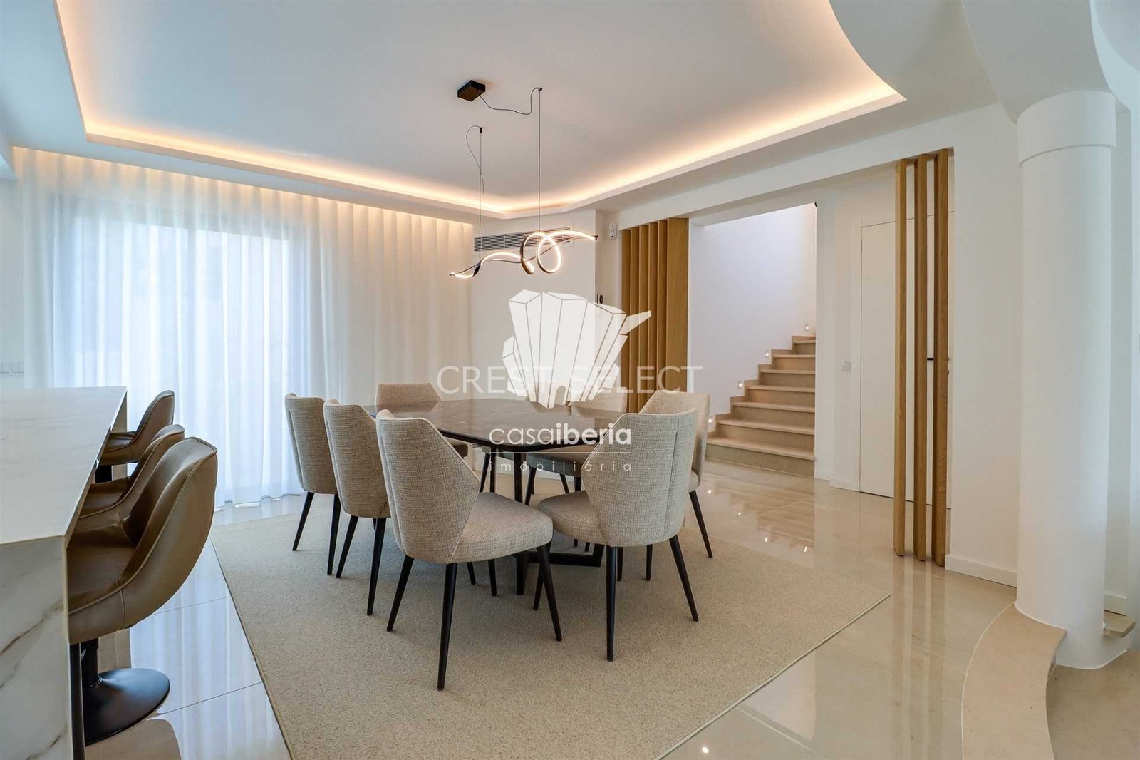 Elegant Family Dwelling House in Faro  with 4 bedrooms
