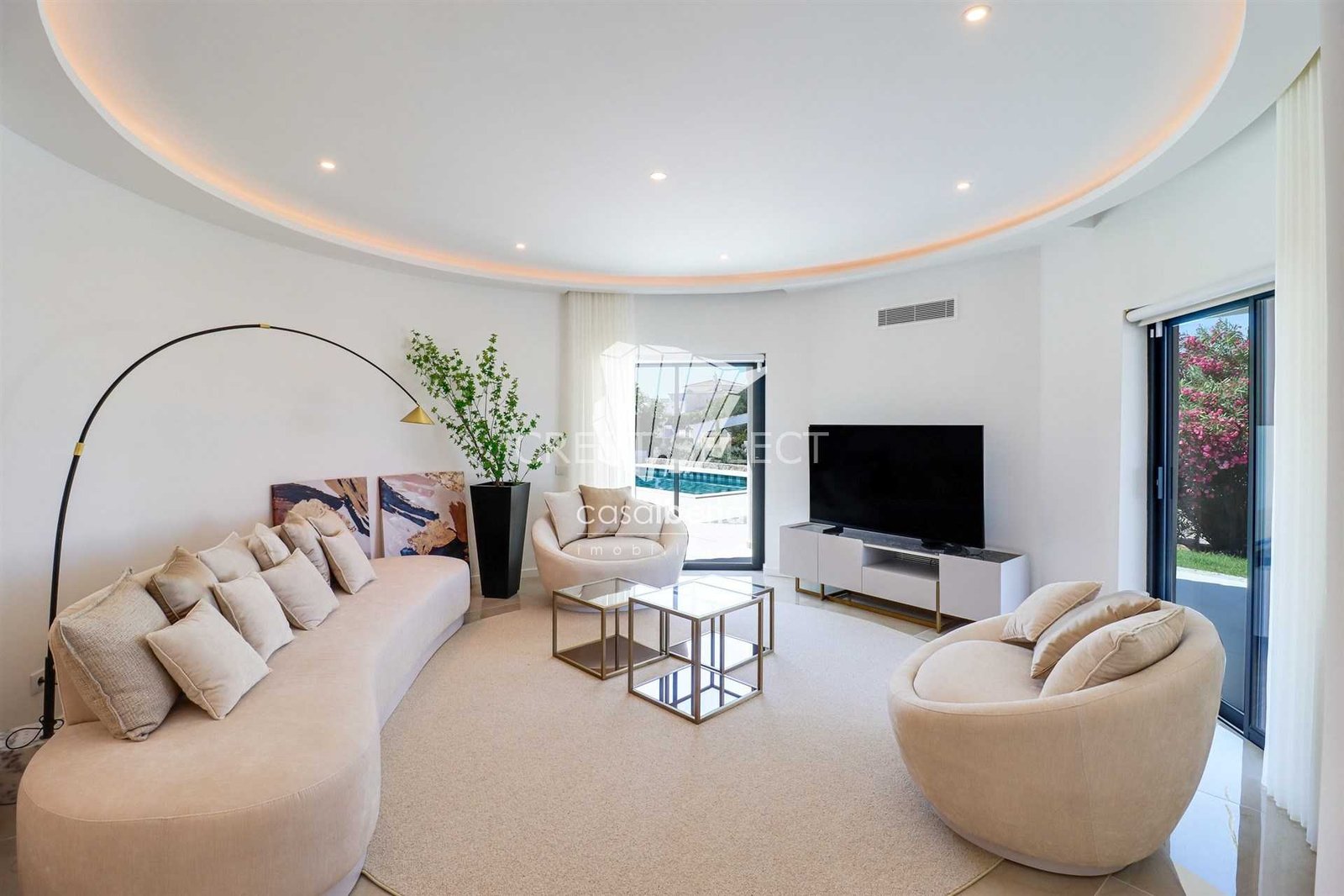Elegant Family Dwelling House in Faro  with 4 bedrooms