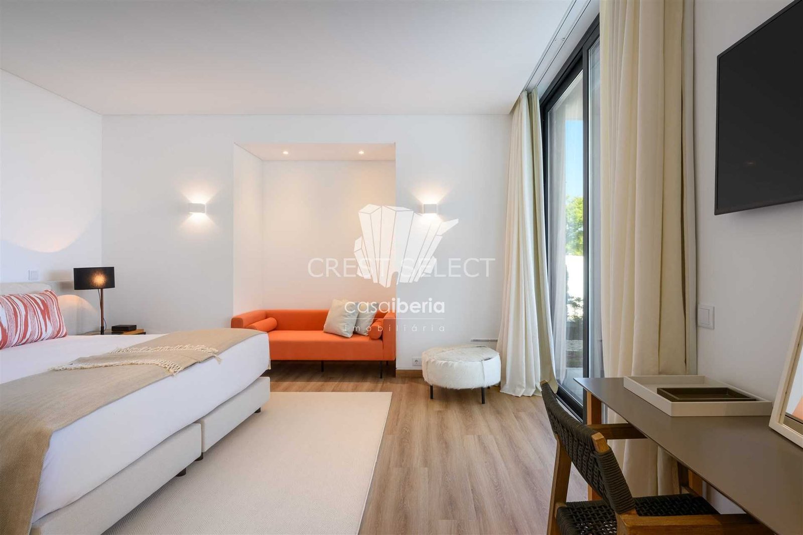 Sleek Family Residence Apartment in Faro  with 3 bedrooms