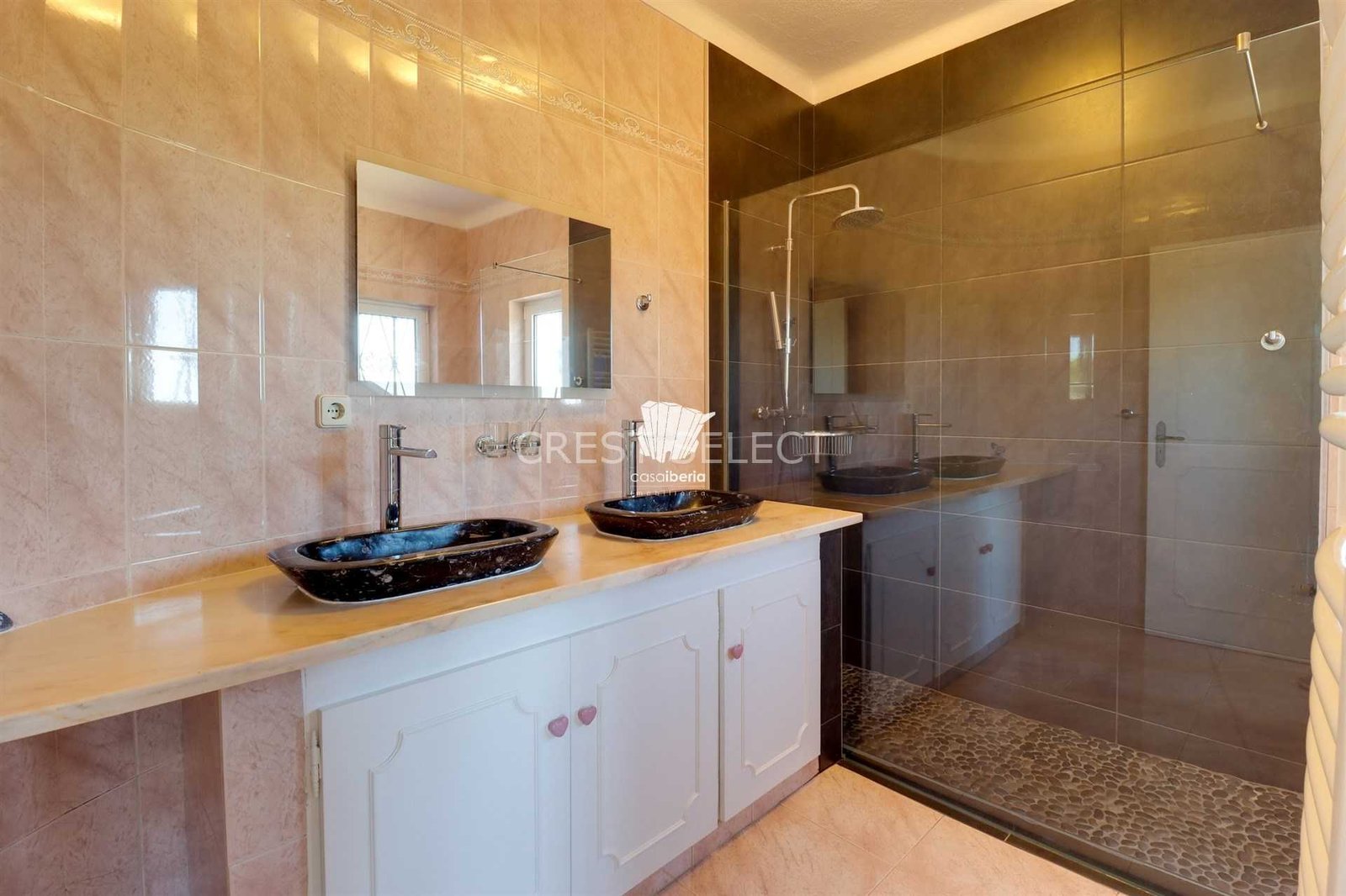 Convenient Family Dwelling House in Faro  with 3 bedrooms