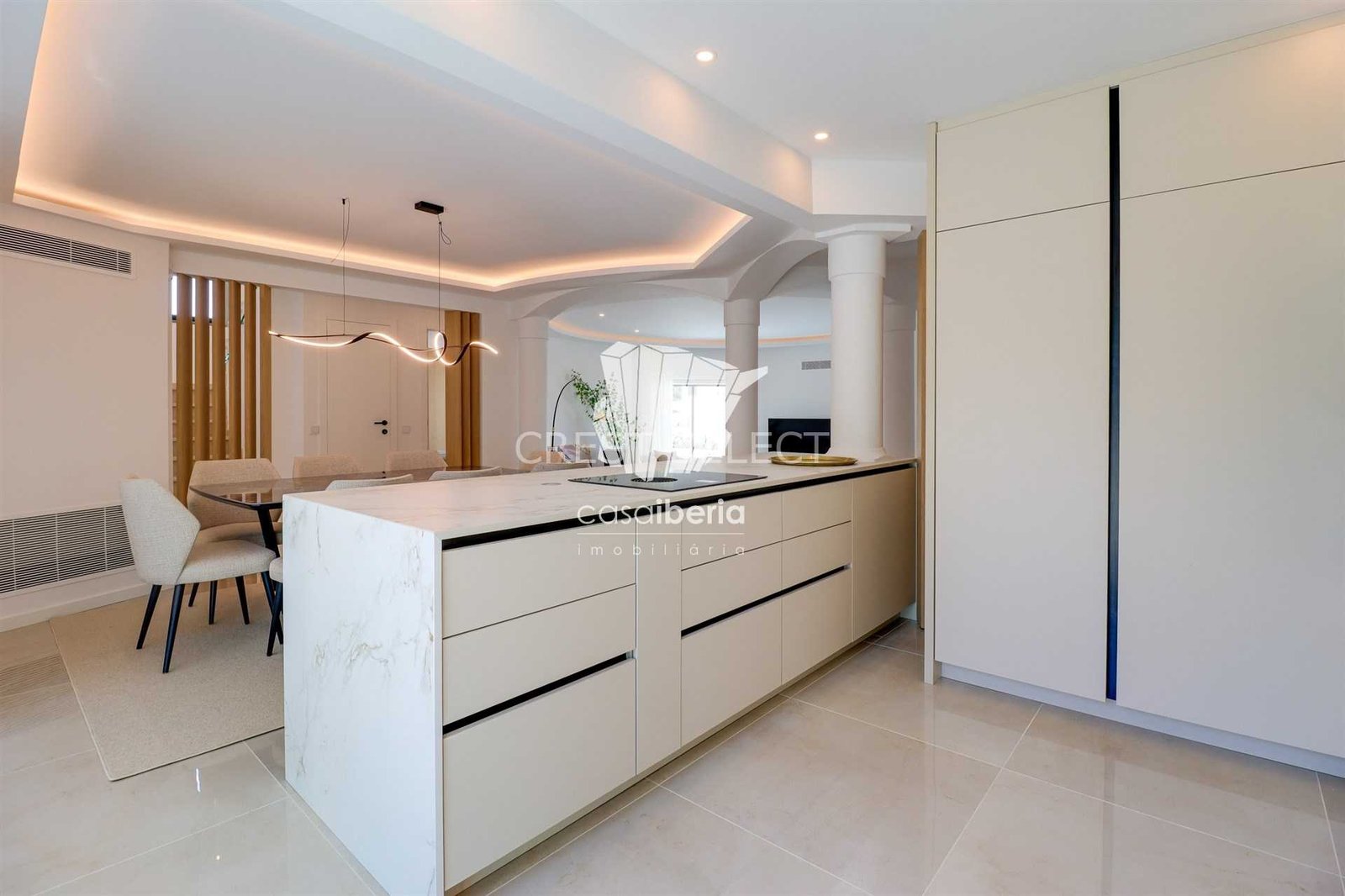 Elegant Family Dwelling House in Faro  with 4 bedrooms