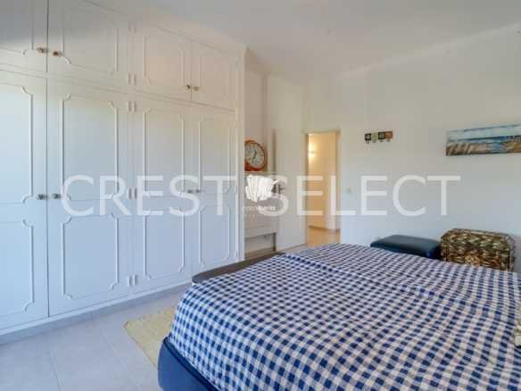 Convenient Family Dwelling House in Faro  with 3 bedrooms