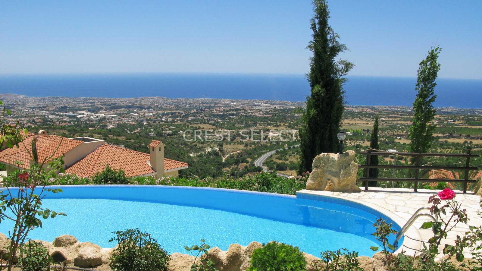 a7c37aa4V-OLY-3-93 Contemporary Family Residence Villas / Houses in Tsada with 2 bedrooms