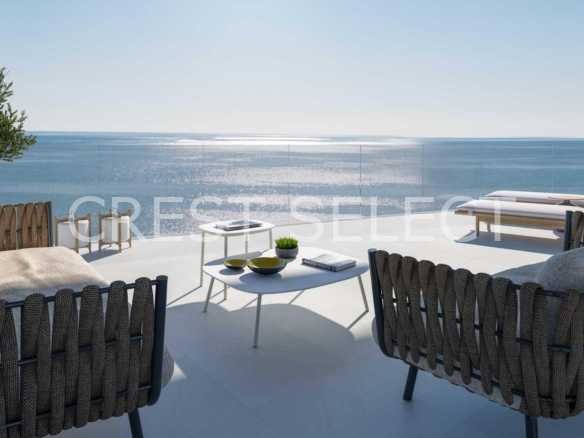 Inviting Family Abode Apartments / Penthouses in Limassol with 3 bedrooms