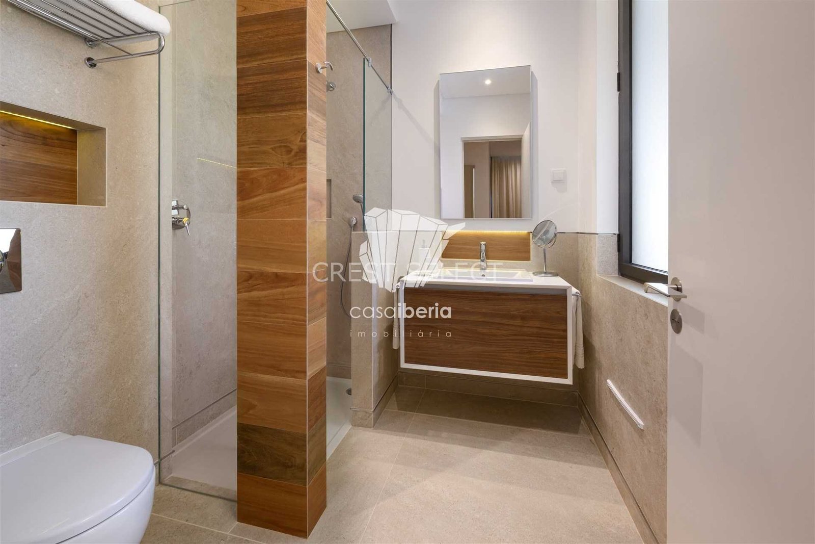 Sleek Family Residence Apartment in Faro  with 3 bedrooms