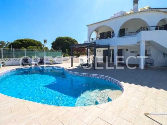 Convenient Family Dwelling House in Faro  with 3 bedrooms