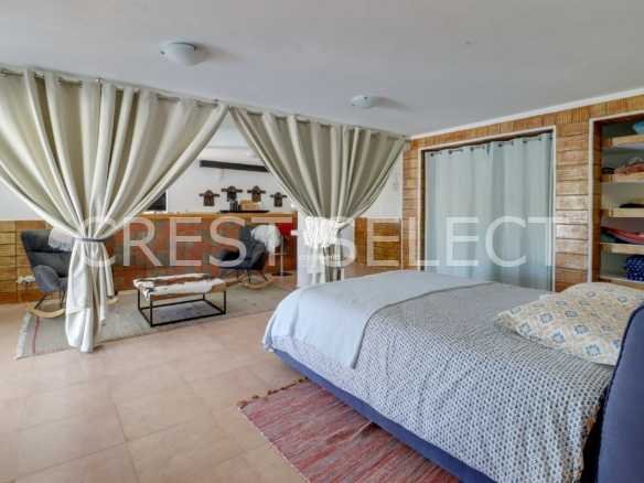 Convenient Family Dwelling House in Faro  with 3 bedrooms