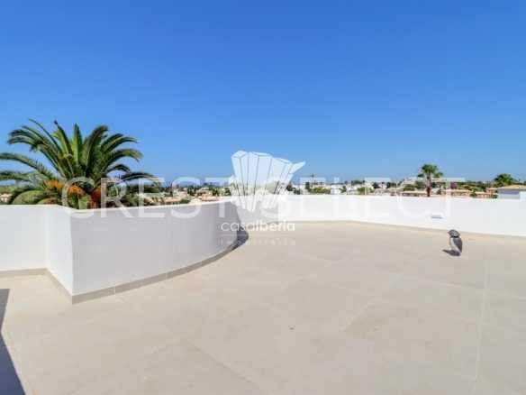 Elegant Family Dwelling House in Faro  with 4 bedrooms