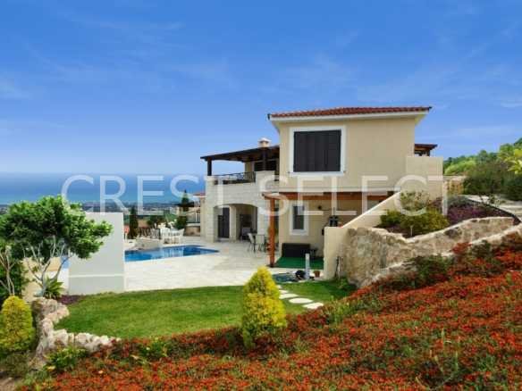 Inviting Family Abode Villas / Houses in Tala with 3 bedrooms
