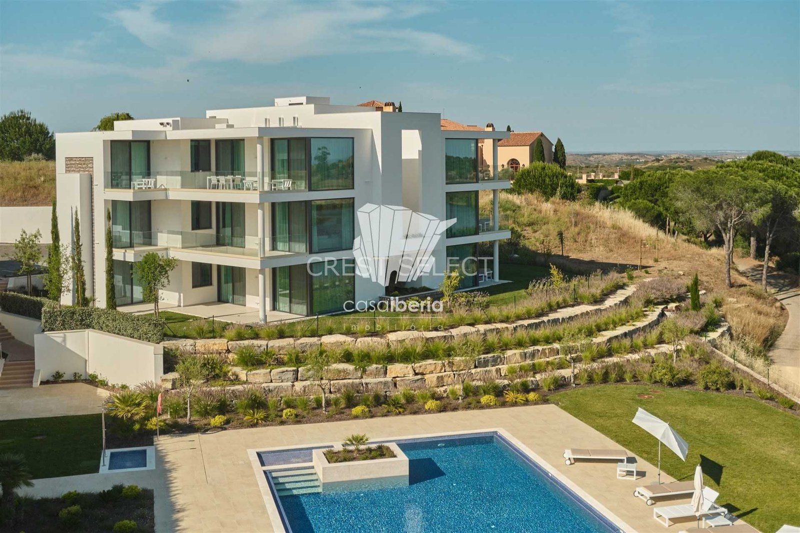 Sleek Family Residence Apartment in Faro  with 3 bedrooms