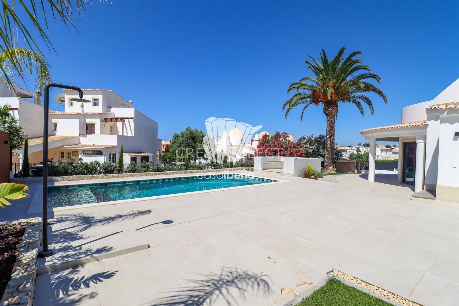 Elegant Family Dwelling House in Faro  with 4 bedrooms