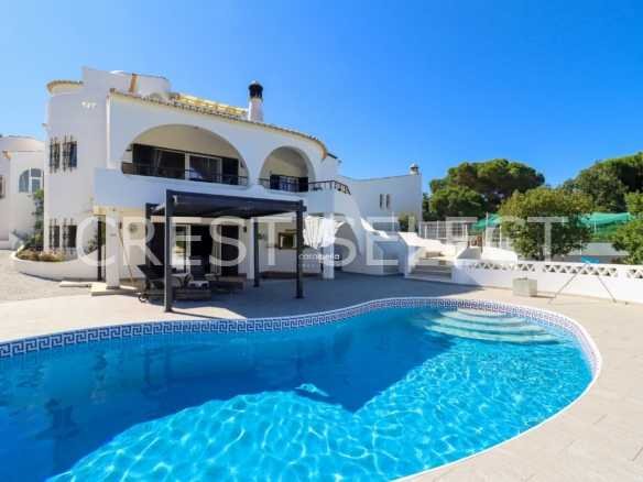 Convenient Family Dwelling House in Faro  with 3 bedrooms