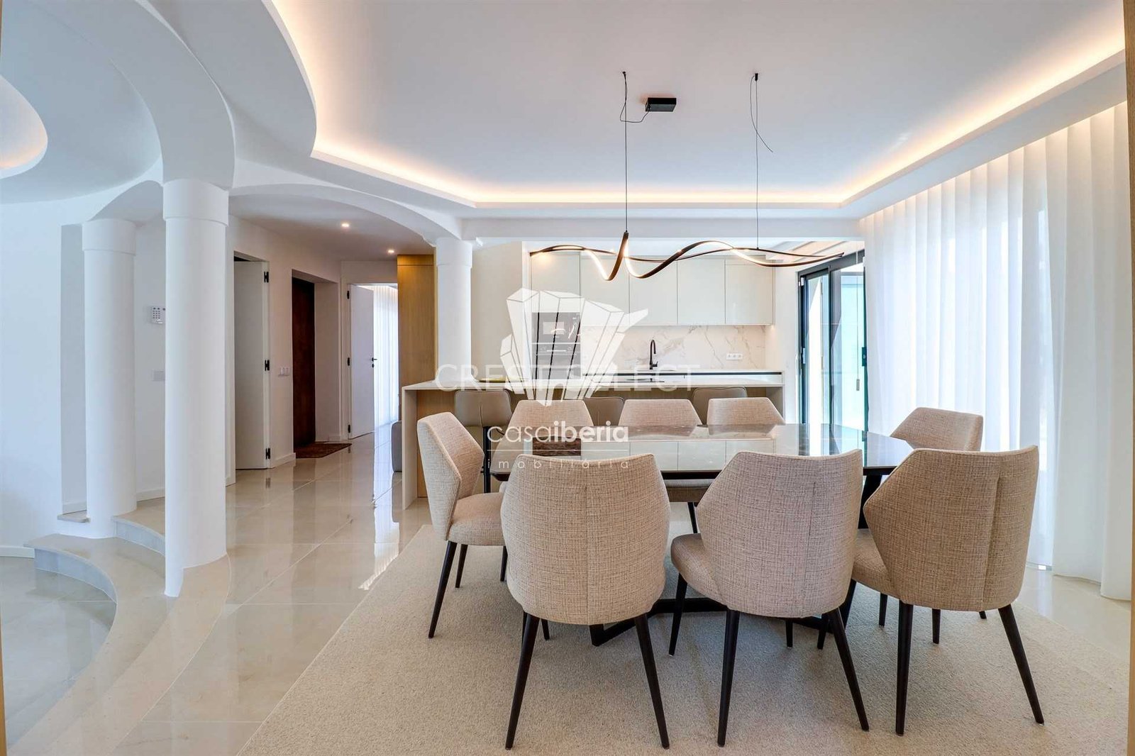 Elegant Family Dwelling House in Faro  with 4 bedrooms