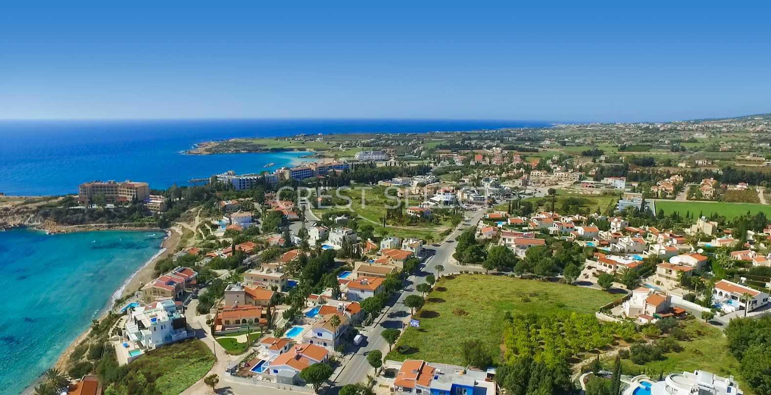 Stylish Retreat Haven Villas / Houses in Coral Bay with 3 bedrooms
