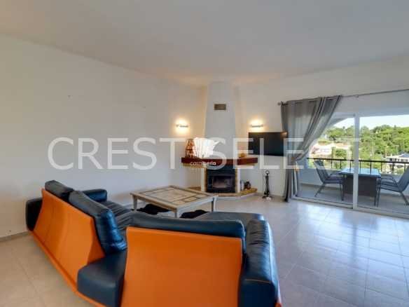 Convenient Family Dwelling House in Faro  with 3 bedrooms