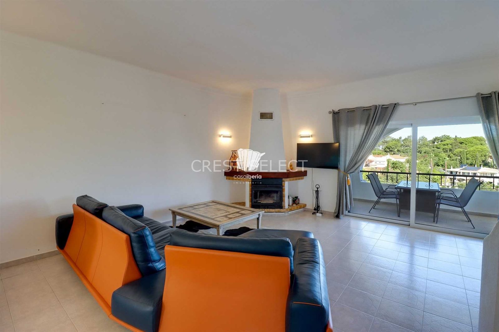 Convenient Family Dwelling House in Faro  with 3 bedrooms