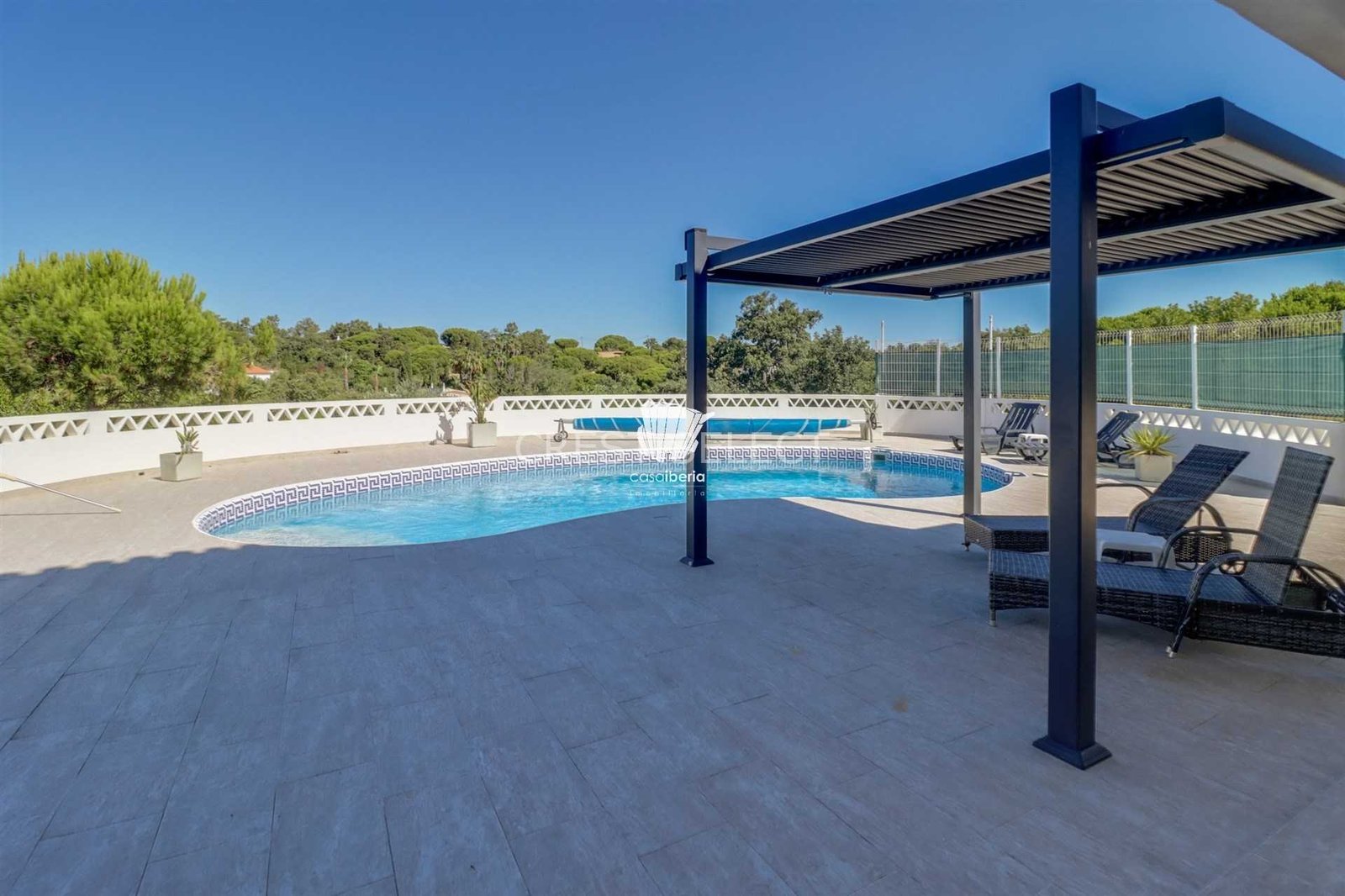 Convenient Family Dwelling House in Faro  with 3 bedrooms
