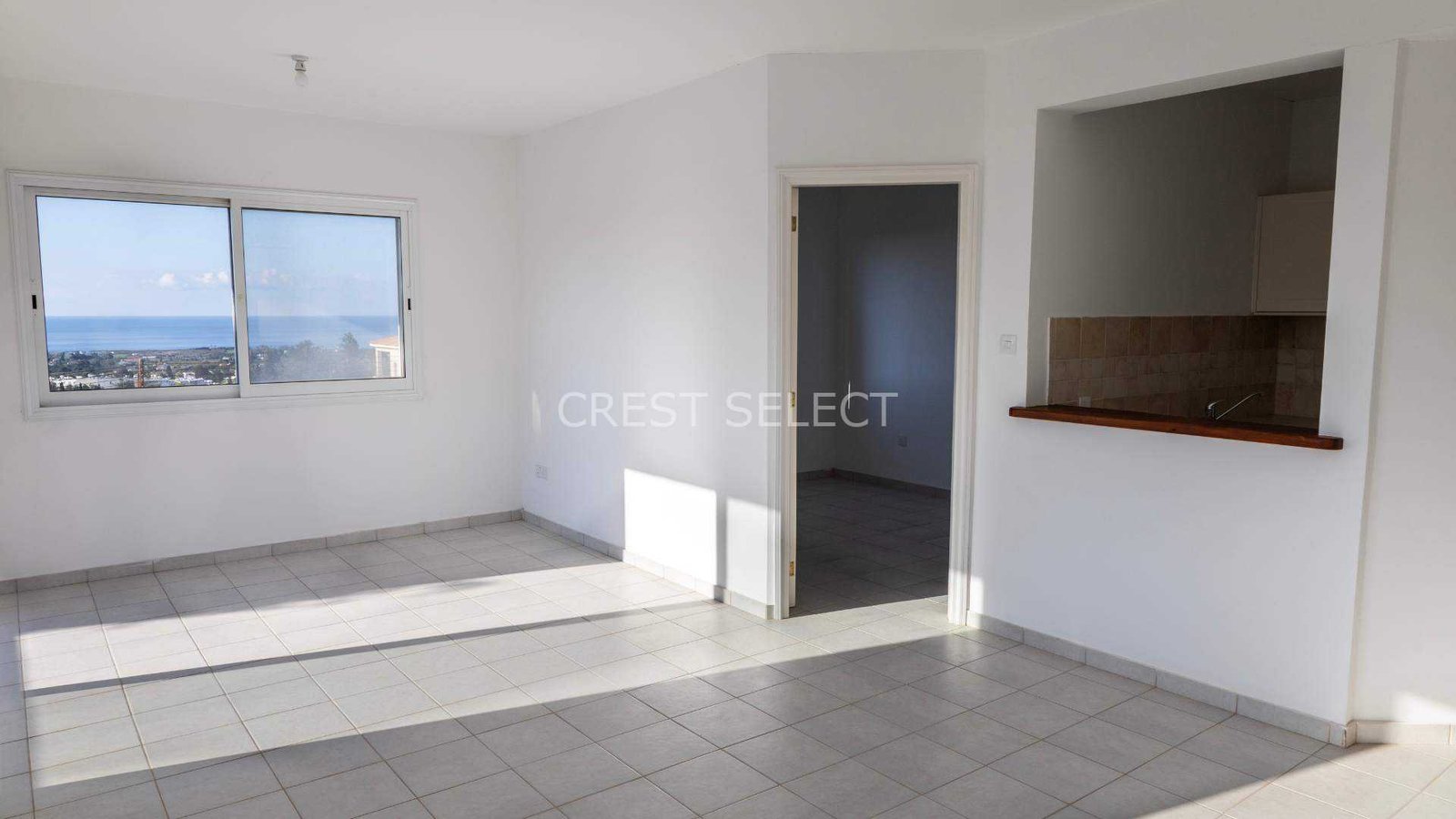 Cosy Retreat Apartments / Penthouses in Peyia with 2 bedrooms