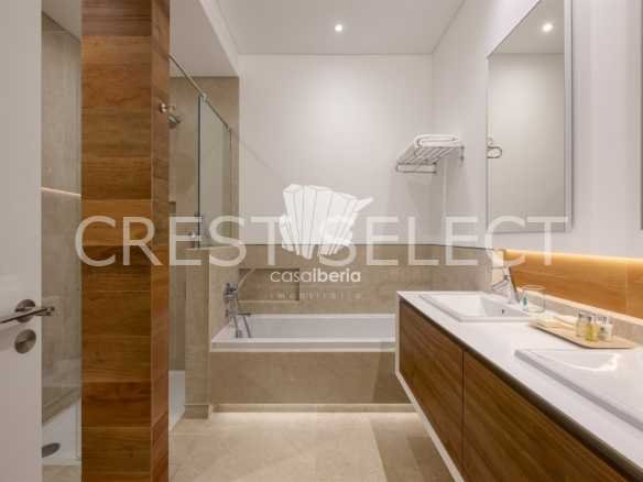 Sleek Family Residence Apartment in Faro  with 3 bedrooms