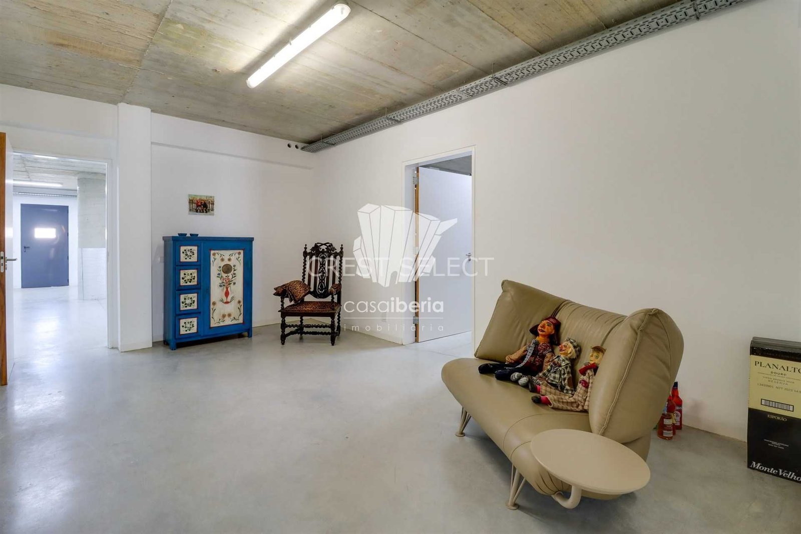 Spacious Family Haven House in Faro  with 4 bedrooms