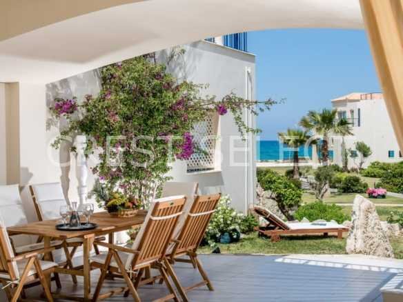 Easy-Care One-Bedroom Apartments / Penthouses in Crete with 1 bedrooms