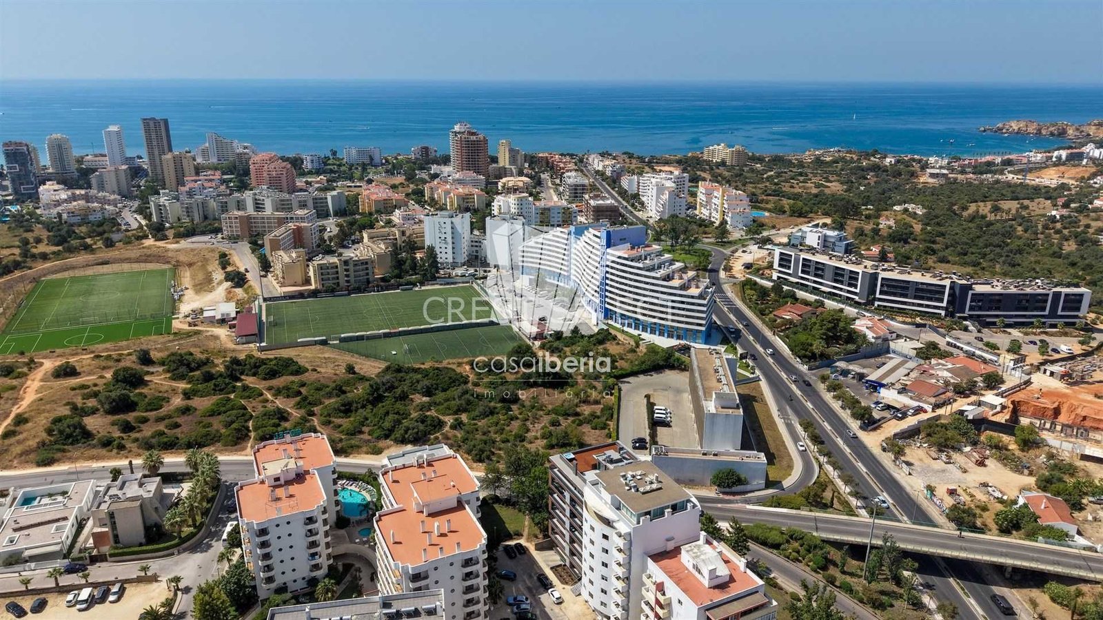 Flexible Living Space Apartment in Faro  with 3 bedrooms