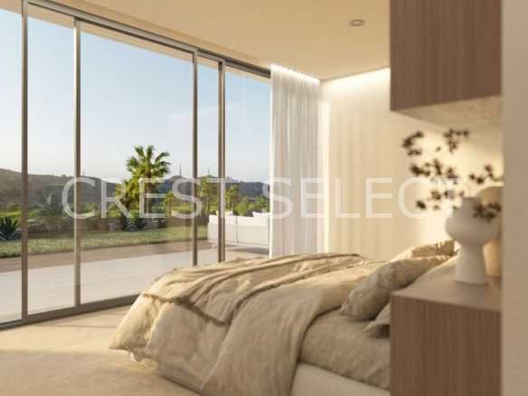 Stylish Family Oasis  in Monforte Del Cid with 4 bedrooms