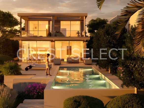 Functional Residence Villas / Houses in Chloraka with 3 bedrooms