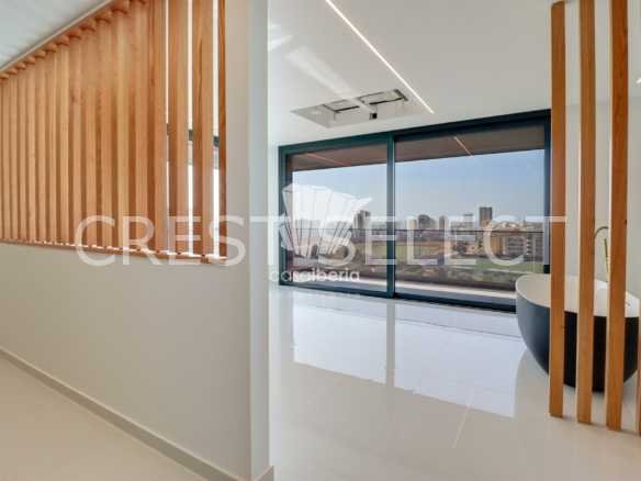 Flexible Living Space Apartment in Faro  with 3 bedrooms