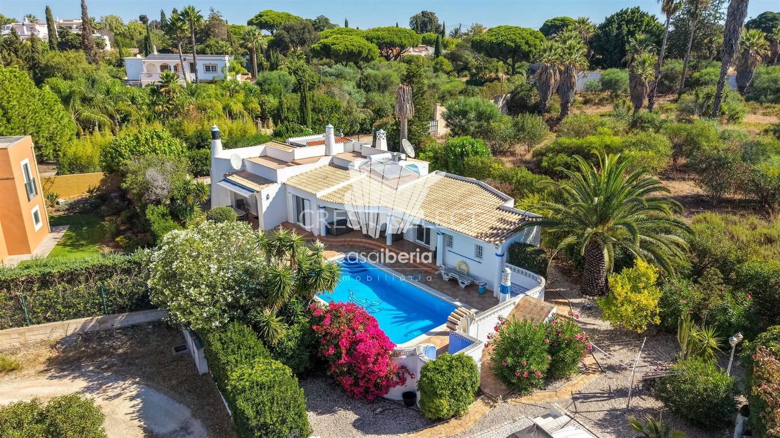 Comfortable Family Manor House in Faro  with 4 bedrooms
