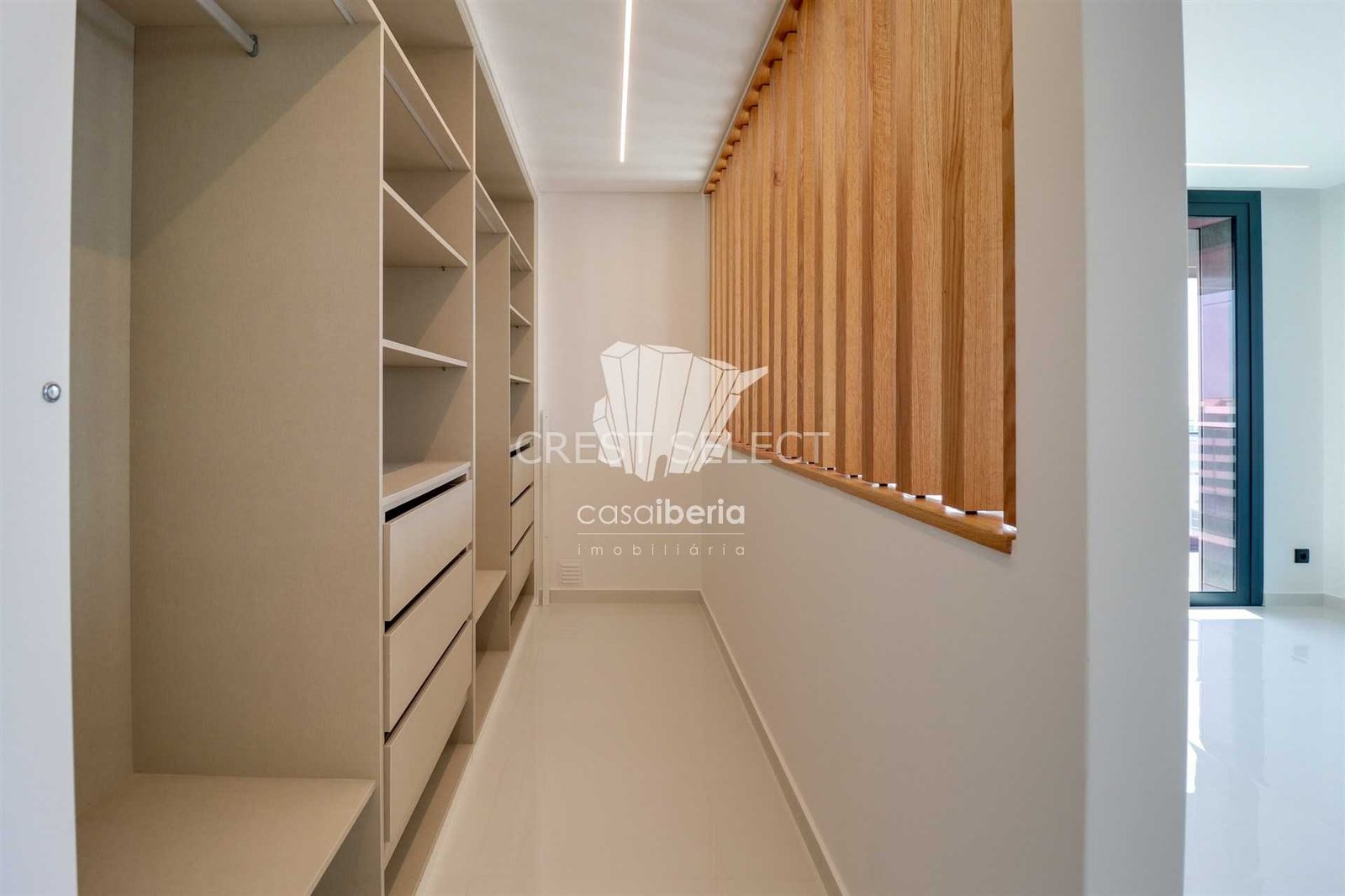 6d777b7d4930 Flexible Living Space Apartment in Faro with 3 bedrooms