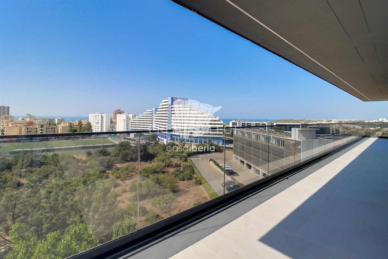 Flexible Living Space Apartment in Faro  with 3 bedrooms