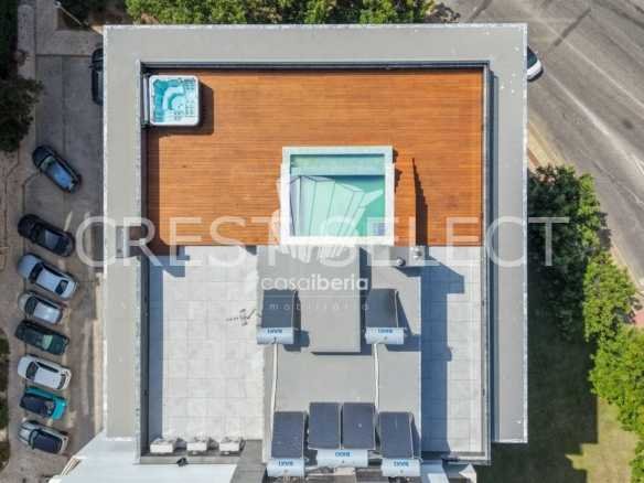 Flexible Living Space Apartment in Faro  with 3 bedrooms