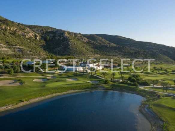 Stylish Family Oasis  in Monforte Del Cid with 4 bedrooms