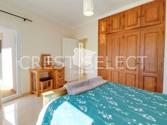 Bright Family Home House in Faro  with 3 bedrooms